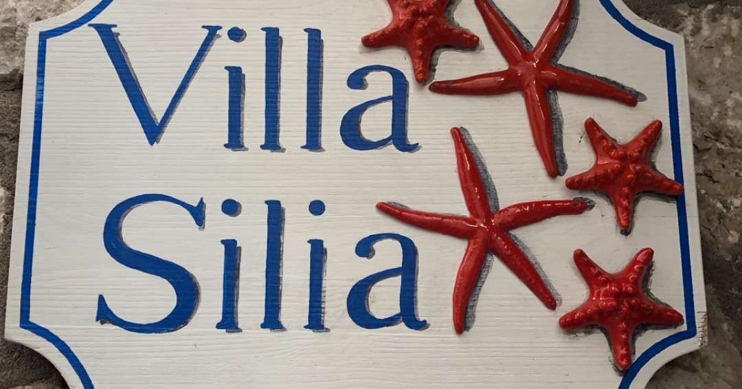 Villa Silia Sign